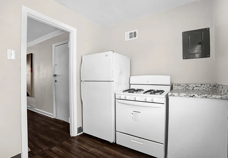 1488 Wanda St #3 — Photo 8