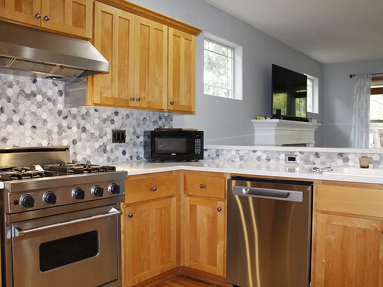 2345 NW Quinn Creek Loop — Photo 12