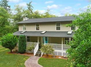 6109 SW Point Robinson Rd, Vashon, WA 98070