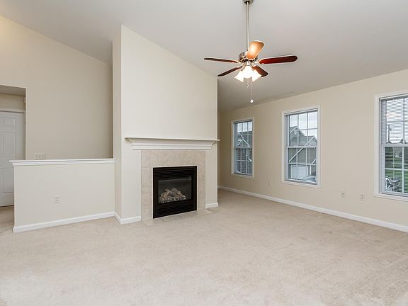 2nd image of 6390 Winding Creek Way