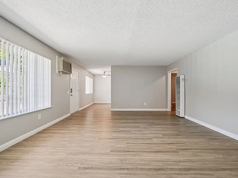 Dwell Apartment Homes — Photo 36