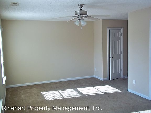 5th image of 915 Kentwood Dr