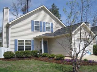 105 Thorncrest Dr, Apex, NC 27539