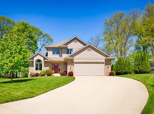 6621 Oxbow Ln, Fort Wayne, IN