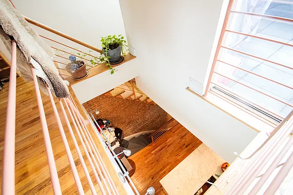 Rented by Twyford Real Estate | media 19