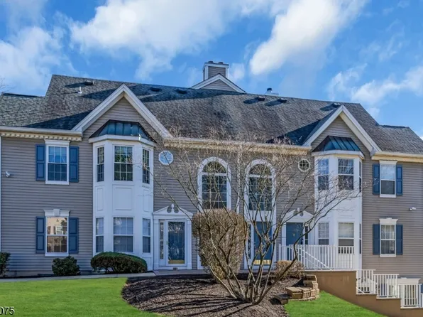635 Magnolia Ln #635, Branchburg Twp., NJ 08876