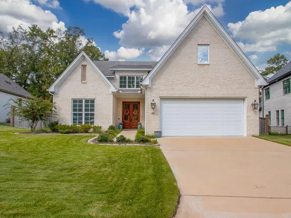 48 Corlay Dr, Little Rock, AR 72223