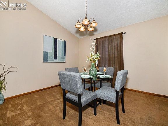 4th image of 4260 Loch Lomond Ln