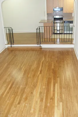 Rented by MNS | media 18