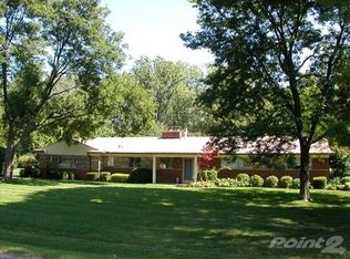 4775 Burnley Dr, Bloomfield Hills, MI 48304