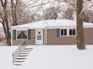 930 Lancaster Dr, South Bend, IN