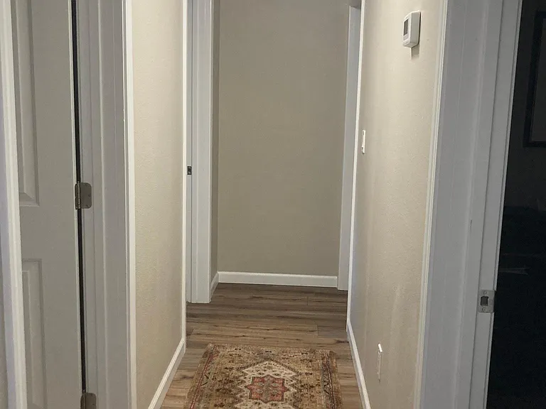 624 Crown Ridge Dr #B — Photo 11
