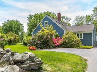 79 Mount Lebanon St, Pepperell, MA 01463