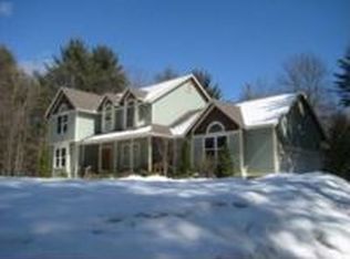 60 Schoolhouse Rd, Amherst, MA 01002