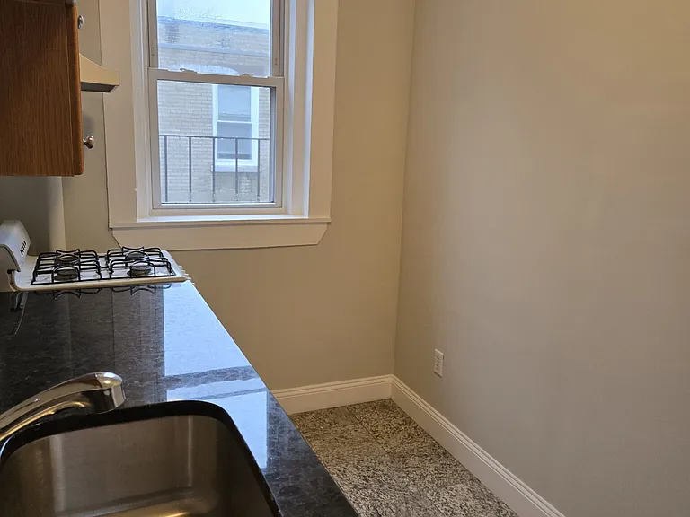 1193 Commonwealth Ave #20 — Photo 18