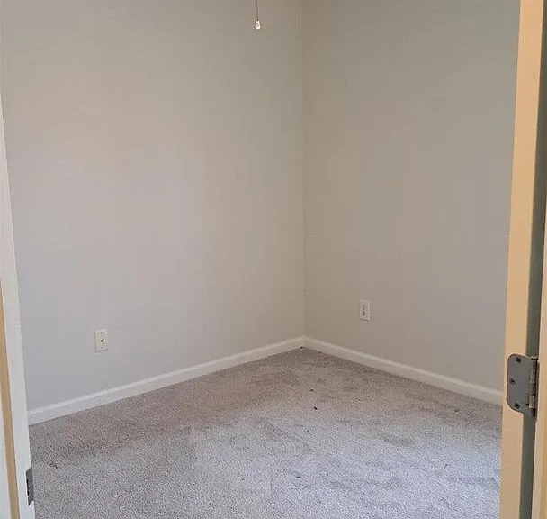 4411 Log Cabin Dr — Photo 15