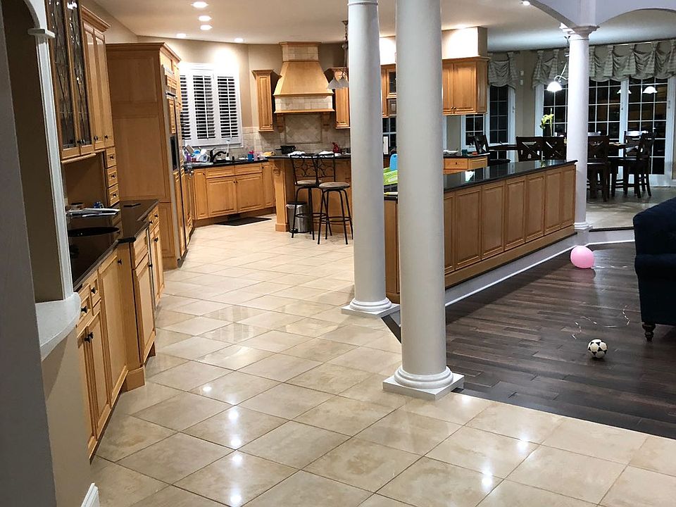 160 Los Lagos Dr, Bloomingdale, IL 60108 Zillow