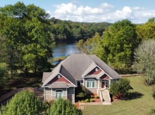 279 County Road 707, Cotter, AR 72626