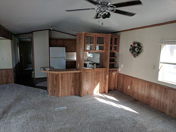 3rd image of 1139 Whittlesey St