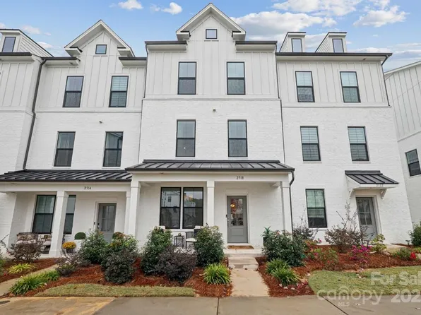 2318 Magnolia Blossom Way, Charlotte, NC 28211