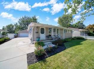 203 Canterbury St, Adrian, MI