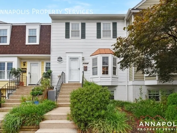 1424 Mara Vista Ct, Crofton, MD 21114