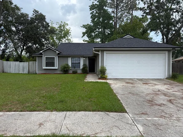 7905 Painted Oak Dr, Jacksonville, FL 32210