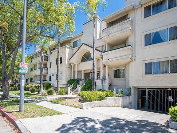 2nd image of 400 W California Ave Unit 104