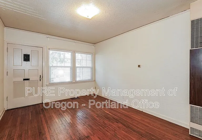 715 NE 20th Ave #1 — Photo 6