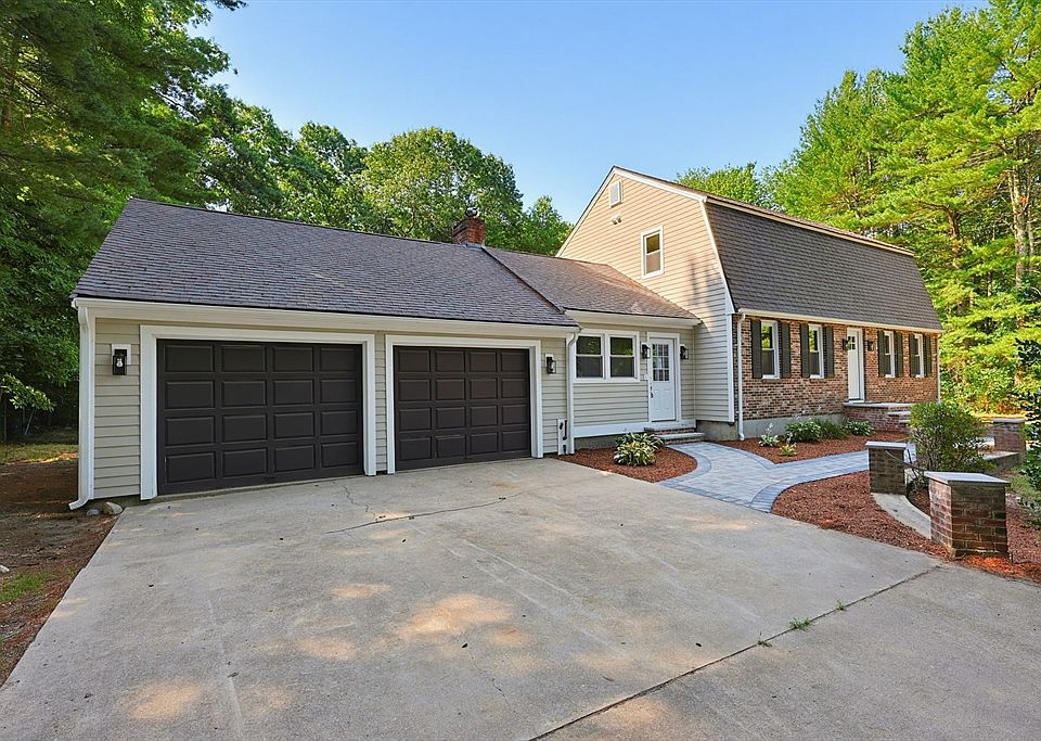 1st image of 8 Cook Rd