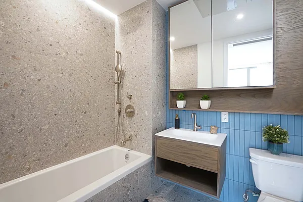 Sold by The InHouse Group | media 8