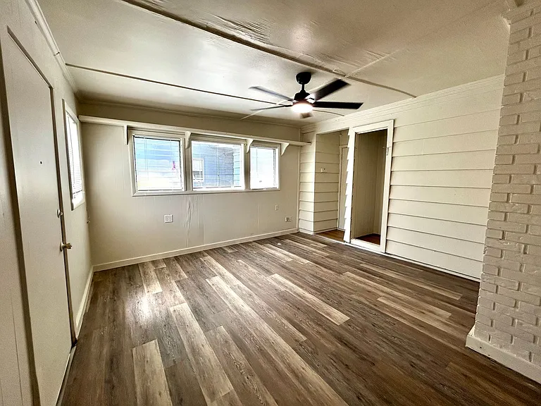 3304 Tom Green St #A — Photo 9