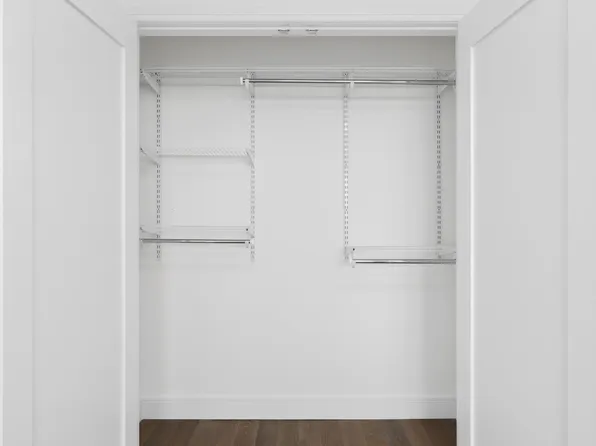 5700 Arlington Avenue image 14 of 37