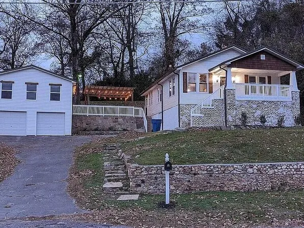 2627 Oakwood Cir, Chattanooga, TN 37415