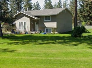 11269 W Meadowview Ln, Nine Mile Falls, WA 99026