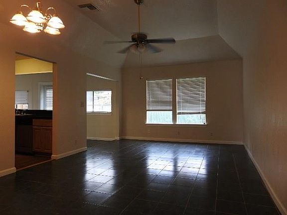 4th image of 6919 Deep Lake Dr
