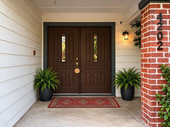 2nd image of 4708 Velasco Pl