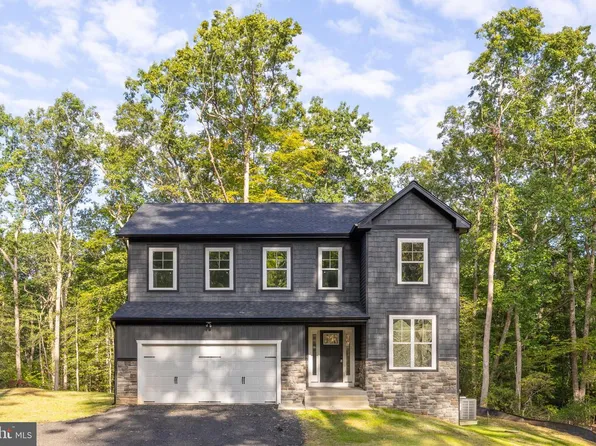 20 Tara Ln, Stafford, VA 22554