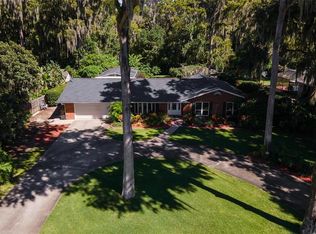 11219 Dead River Rd, Tavares, FL 32778