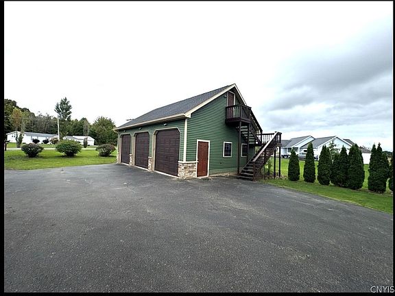 2nd image of 399 Center Rd