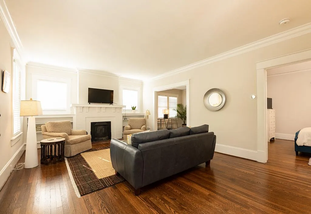 208 Leftwich St — Photo 4