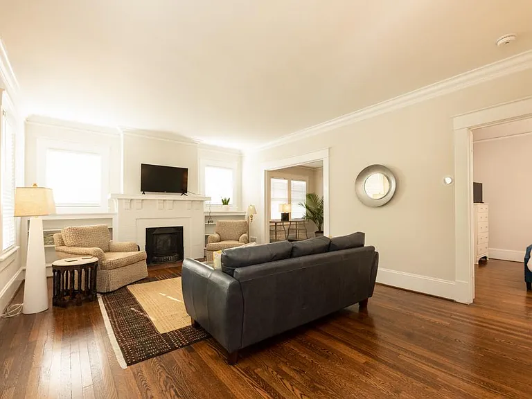 208 Leftwich St #A — Photo 4