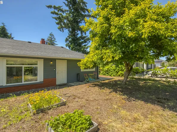 2523 NE 111th Ave, Portland, OR 97220