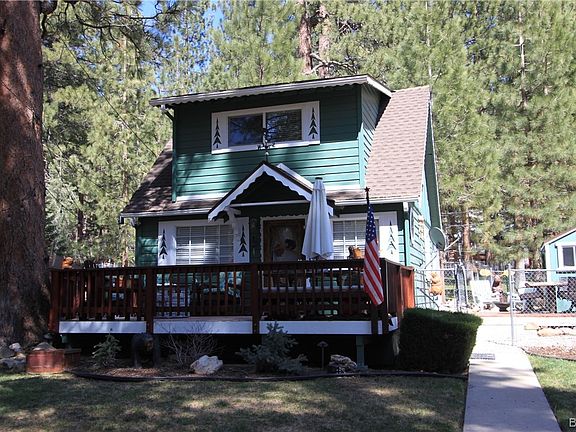 3rd image of 1177 Navajo St