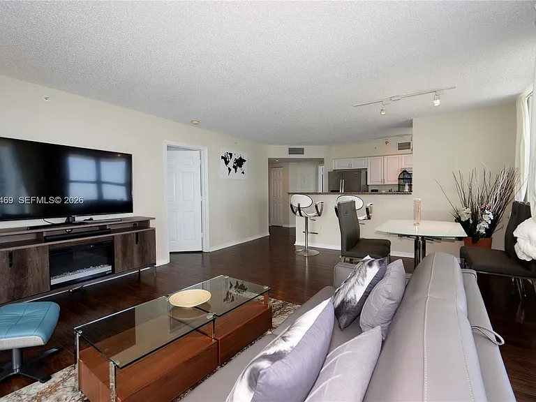 1155 Brickell Bay Dr #3301 — Photo 7