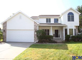 4021 Fossil Creek Cir, Lincoln, NE 68516