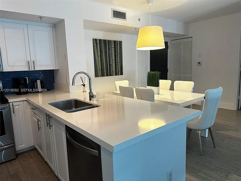 90 Alton Rd #1804 — Photo 18