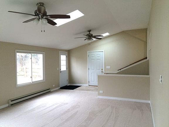 3rd image of 285 S East Ave