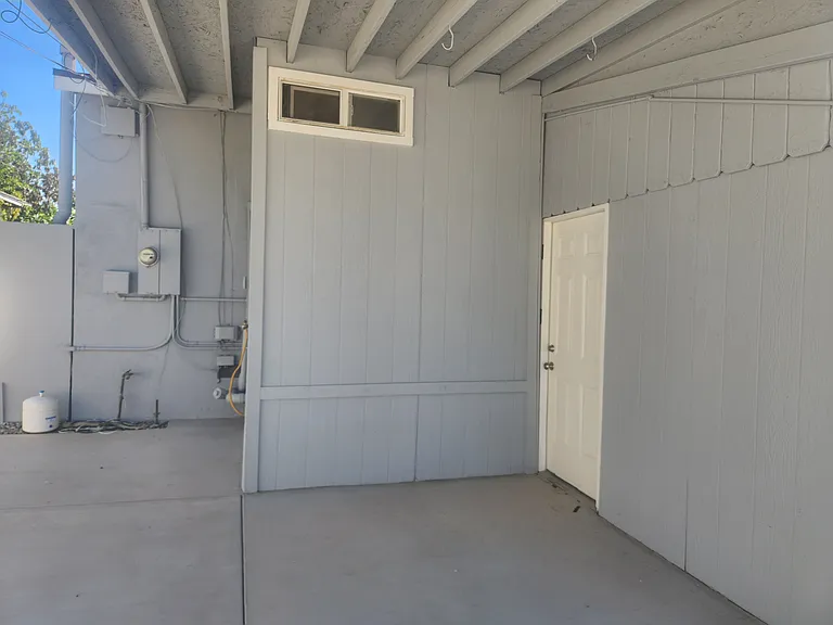 209 S Fonda St — Photo 5
