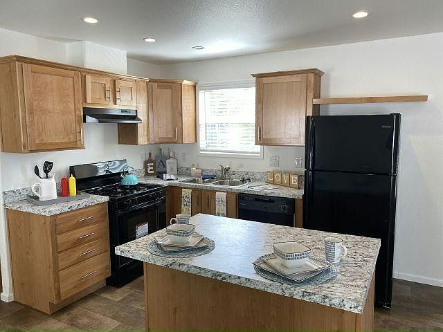1st image of 3642 Boulder Hwy #40